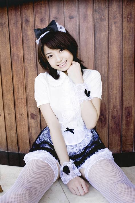 shizuka nakamura japanese sexy idol sexy servant dress fashion photoshoot