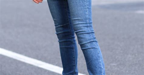 Diese Styling Fehler Bei Skinny Jeans Lassen Dich Dick Wirken