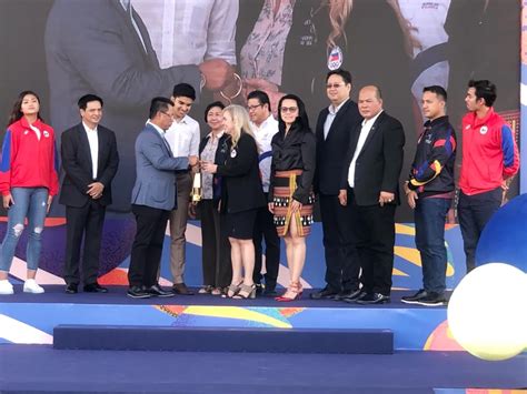 Majlis olimpik malaysia, ioc code: Flame Handover Ceremony for the 30th SEA Games Torch Relay ...