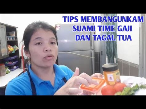 Telur mata sapi adalah olahan telur yang hanya digoreng di salah satu sisinya, dan masih memiliki kuning telur yang utuh, berwarna keemasan, serta telur mata sapi lezat disajikan dengan bubur jagung, selembar roti tawar panggang, atau sebagai bagian dari menu sarapan besar yang juga berisi. MASAK KARI TELUR MATA SAPI||UNTUK BEKAL SUAMI PERGI KERJA ...