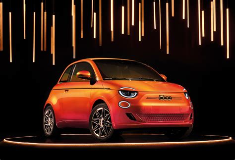 Over the years, its charming design and fun driving capability captured the attention and hearts of drivers everywhere. Fiat 500 reinvented as all-electric city car for 2020 ...