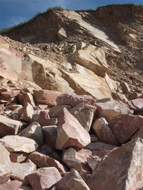Natural Stone Utahs Finest Quarries Natural Rock Designs
