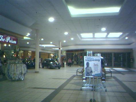 Shopping mall in mitchelton, queensland, australia. Labelscar: The Retail History BlogBrookside Mall ...
