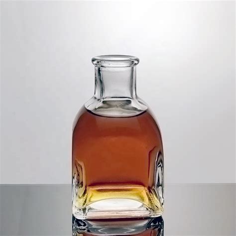 Empty Minil Spirit Decanter 100ml Small Liquor Bottle With Cork Top