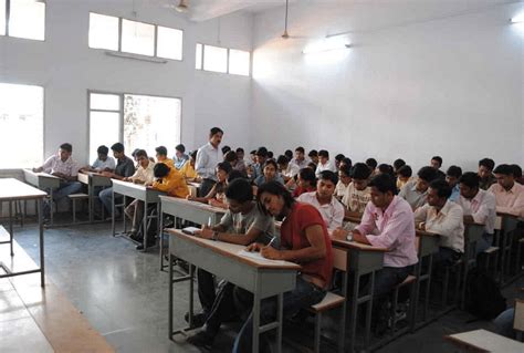 Mahatma Gandhi Missions College Of Engineering And Technology