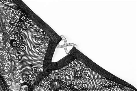 Close Up Of Women S Lace Black Panties Creative Commons Bilder