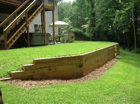 Often retaining walls are used to terrace yards that originally had a steep slope. 37 Gorgeous Front Yard Retaining Wall Ideas Perfect For ...