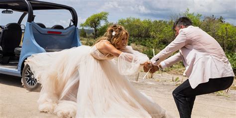 Shotgun Wedding Review Jennifer Lopez Hardly Redeems Mediocre Action
