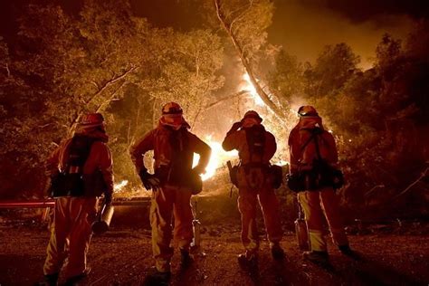 More Than 11000 Firefighters Now Battling 18 Wildfires In California