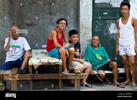 Everyday Life In The Streets Of Manila Philippines Stock Photo Alamy