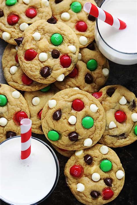 Dip any type of cookie in melted white chocolate, then cover with sprinkles. Santa's Cookies (Double Chocolate Chip M&M Cookies) | Creme De La Crumb