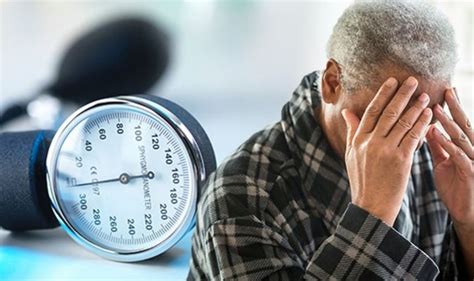 High Blood Pressure Symptoms Warning Signs Of Dangerously High Blood