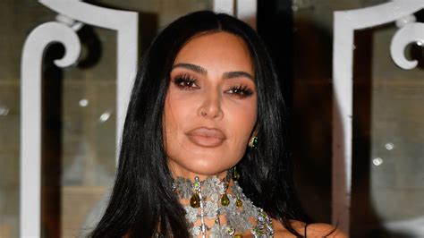 Kim Kardashian Flaunts 150k Hermes Purse On La Outing But Sparks