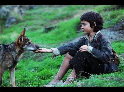 Asustada y perseguida por la policía, se oculta en un convento de caridad, donde encuentra refugio en una extraña comunidad. Entre Lobos. Película 2010 HD Completa Castellano - YouTube en 2019 | Películas completas ...