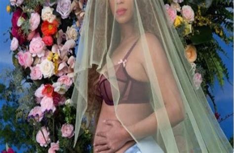 Tornos News Beyonce Twins Pregnancy Photo Shatters Instagram Record By Selena Gomez