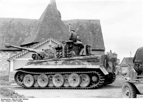 Photo Tiger I Heavy Tank Of The German 1st Ss Division Leibstandarte