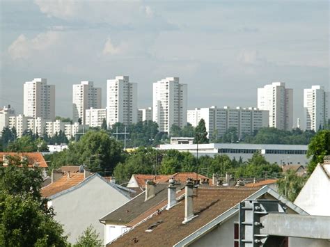 Vous pouvez toutefois vous rendre dans l'un de nos. la boissiere : rosny sous bois | une partie du quartier ...