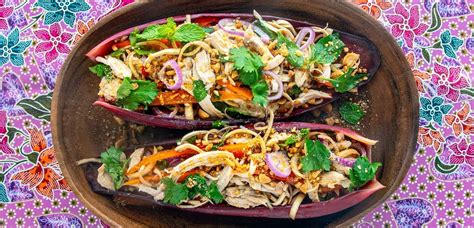 Classic Banana Flower Salad Recipe For Cambodias Gnoam Trayong Chek 2023
