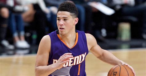 Yes, this man devin booker is absurd. Suns' Devin Booker Has a Knowledgeable Workout Guru: His Father - The New York Times