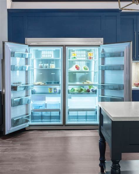 Frigidaire Frrefr3 Column Refrigerator And Freezer Set With 33 Inch