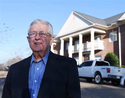 Ole Miss Fraternity Initiates Oxfords Ed Meek 59 Years After Pledge The Oxford Eagle The