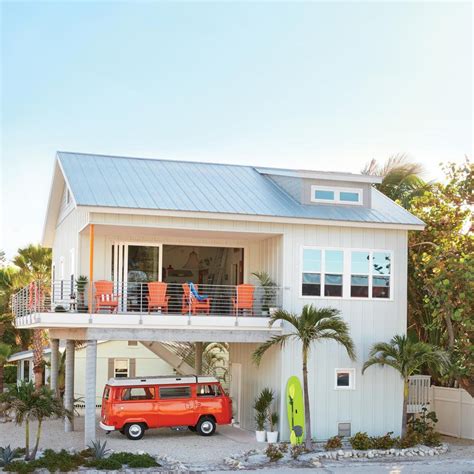 Tiny Florida Beach Shack Makeover Small Beach Houses Beach House