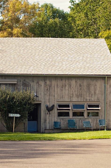 Ct wedding group specializes in wedding venue, providing barn wedding and wedding ceremony in middletown, middlefield, portland, cromwell, new britain, and hartford. Elegant Country Rustic Connecticut Barn Wedding - Rustic ...