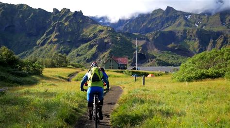 Iceland Traverse Hans Rey And Steve Peat I Love Bicyclette