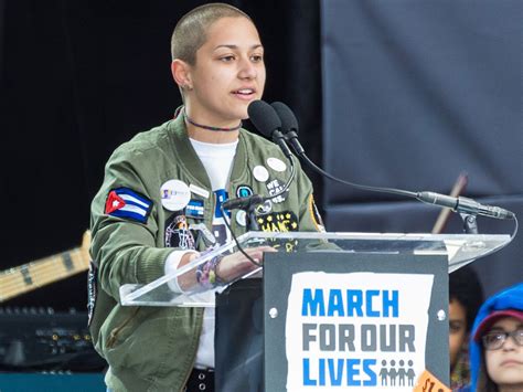 Emma Gonz Lez Made A Poignant Speech At The March For Our Lives Look