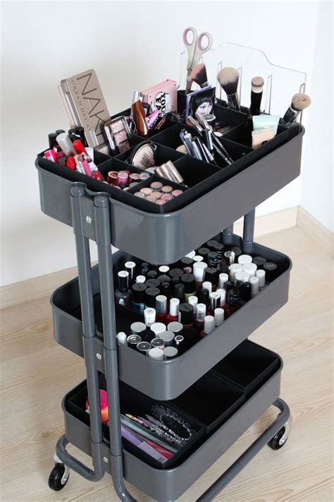 A place where user, lovers, and admirers of makeup can share their storage and organization ideas, vanities, collections, diys and looking for a way to keep track of your makeup inventory on the go? 60 Smart Ways To Use IKEA Raskog Cart For Home Storage ...