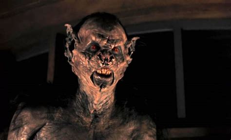 In den wirren des krieges mit den türken verliert der rumänische prinz vlad dracula seine geliebte und. Dracula (Bram Stoker's Dracula) - 1992 « Celebrity Gossip and Movie News