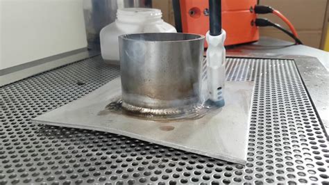 Electrochemical Weld Cleaning For Stainless Steel Youtube