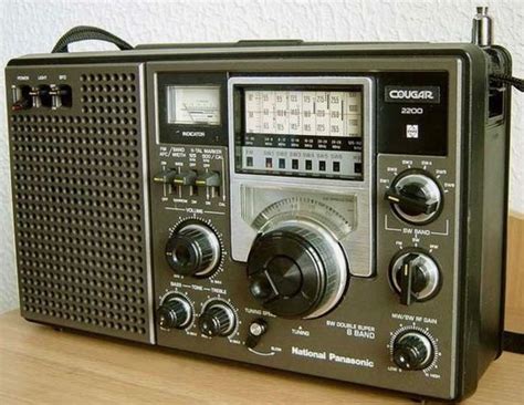 shortwave radio radio vintage antique radio retro radio vintage 1950s survival emergency