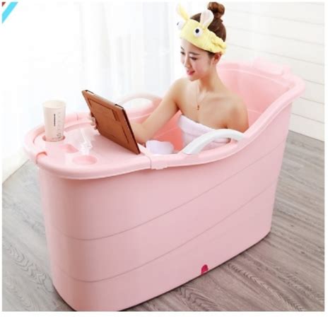 There are portable bathtubs for adults, portable bathtub camping, and portable bathtub for toddlers. Adult Bathtub / Sauna Bathtub / Portable Comfortable