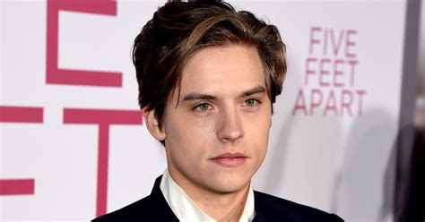 Cole Sprouse Height Age Net Worth Facts Girlfriend Creeto