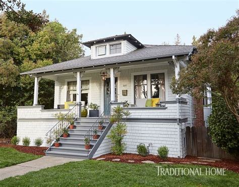This 1880s Napa Bungalow—complete With Porch And Victorian Style