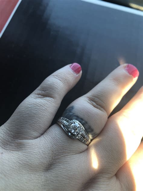 The first option is to wear them on the traditional ring finger, on your left hand, in the order your received them in. New e-ring…which goes first e-ring or wedding band?