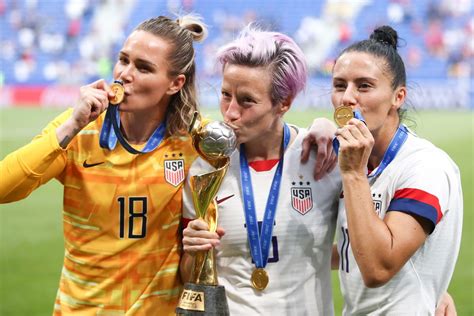 Usa Womens Soccer Players Here Are The 18 Us Olympic Women S Soccer Team Players Heading To