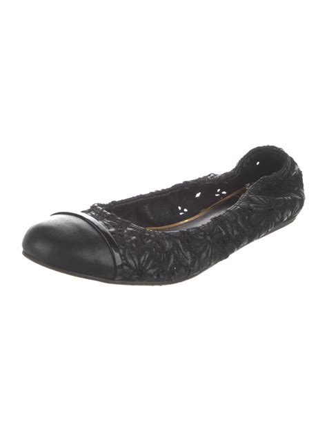 Lanvin Flats Black Flats Shoes Lan32663 The Realreal