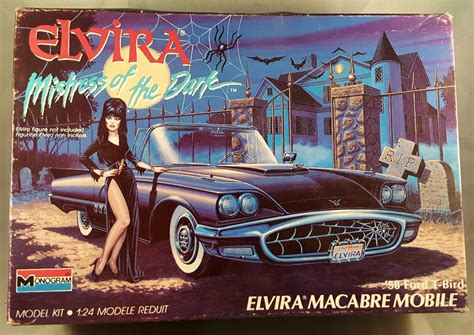 Elvira Macabre Mobile 1958 Ford T Bird 124 Scale Monogram 1988 Nos