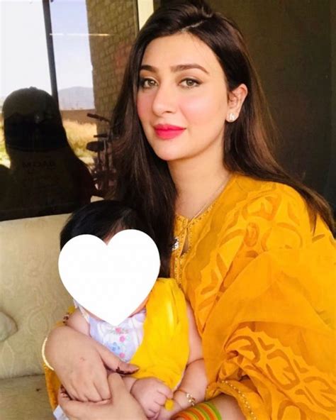 Aisha Khan Reveals Secret Behind Her Glowing Skin Reviewitpk