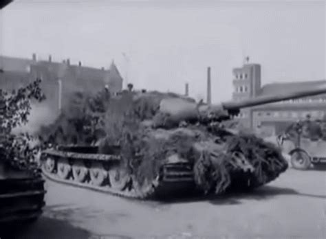 제2차세계대전 독일군 512 중구축전차대대512th Schwere Panzerjäger Abteilung와 야크트티거