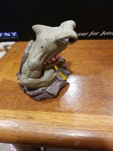 Street Sharks Jab Hammerhead Water Squirter Promo Toy 1995 Taco Bell