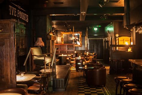 The Points Whiskey And Alehouse Bars Pubs And Clubs Belfast And Northern