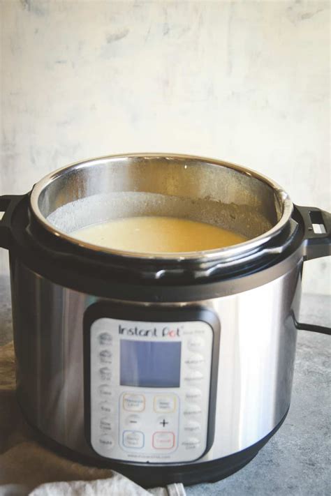 The instant pot is a modern take on a classic pressure cooker. The Best Healthy Instant Pot Baked Potato Soup Recipe ...