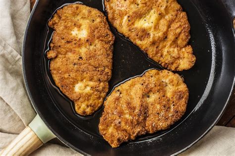 Calories, fat, protein, and carbohydrate values for for fried chicken breast and other related foods. Simple Fried Chicken Breast Cutlets Recipe