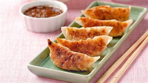 To assemble the dumplings, hold a gyoza skin in the palm of your hand and add one teaspoon of the wet the edges with a little water using your fingertip and seal the dumpling, pinching along the. Gyoza - Kon Asian Bistro