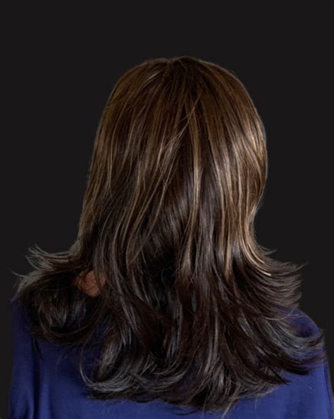 Nadia Wig By Envy Mono Part With Her Shoulder Skimming Layers And