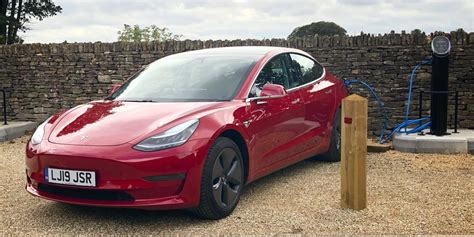 Tesla Model 3 Is Uks Best Selling Car Overall In December 2020 Electrek