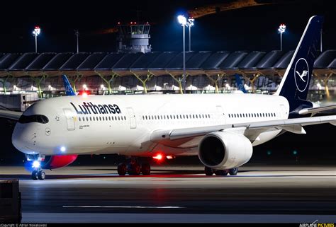 D Aixj Lufthansa Airbus A350 900 At Madrid Barajas Photo Id
